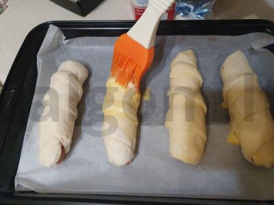 Sultingos dešrelės mielinėje tešloje Žingsnis 3