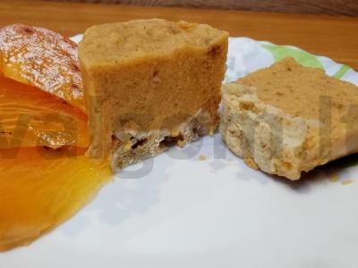 Mini desertas "Persimonas su razinomis" pagrindine nuotrauka