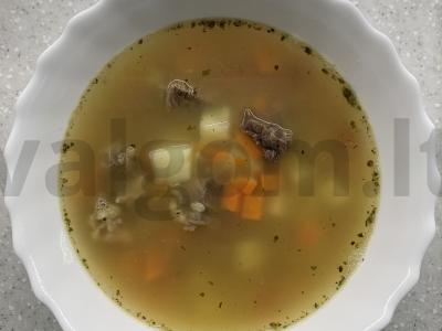 Itališka sriuba su smulkiais makaronais pagrindine nuotrauka