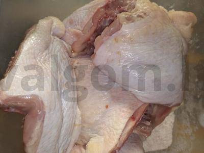 Vištienos šlaunelės česnakiniame padaže Žingsnis 2