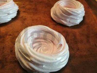 Meringue krepšeliai "Charm" Žingsnis 5