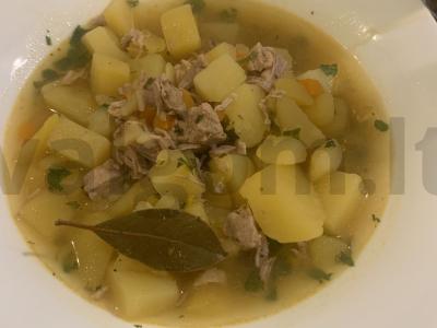 Kiaulienos ir daržovių kepsnys daugiafunkcinėje keptuvėje pagrindine nuotrauka