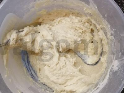 Sviesto neturintys varškės vafliai Žingsnis 2