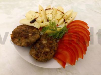 Sicilietiško stiliaus ant grotelių kepti kotletai pagrindine nuotrauka