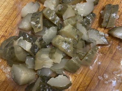 Salotos su vištienos kepenėlėmis ir korėjietiškomis morkomis Žingsnis 5