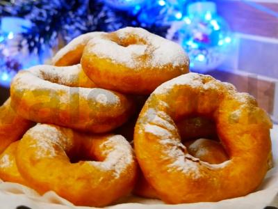 Mieliniai keksiukai su šokoladu pagrindine nuotrauka