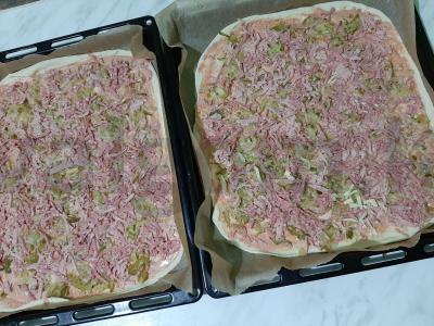 Kaimiška pica su dešra ir daržovėmis Žingsnis 8