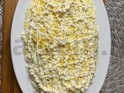 Sluoksniuotos salotos "Tigro paltas" Žingsnis 4