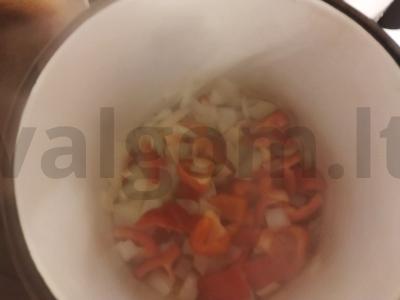 Pomidorų ir pipirų padažas Žingsnis 4