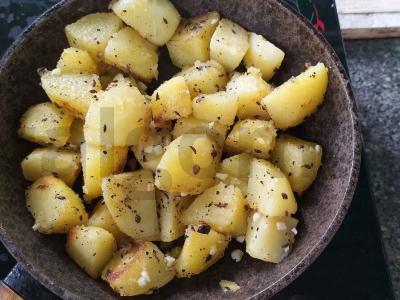Batata su prieskoniais Žingsnis 3
