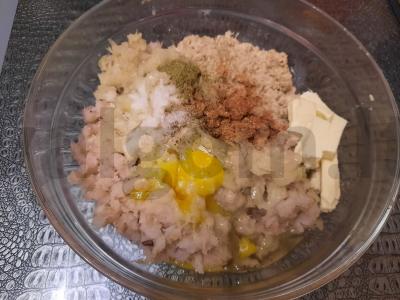 Žuvies kotletai, troškinti su daržovėmis Žingsnis 2