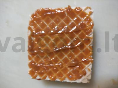 Vaflių malonumas su sūdytais žemės riešutais Žingsnis 3