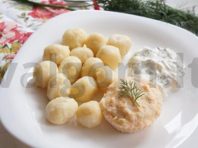 Vištienos suflė formelėse pagrindine nuotrauka