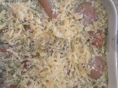 Vištiena sūrio ir grietinės padaže su žolelėmis Žingsnis 5