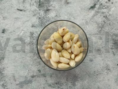 Migdolų pienas kepimui ir gėrimams Žingsnis 2