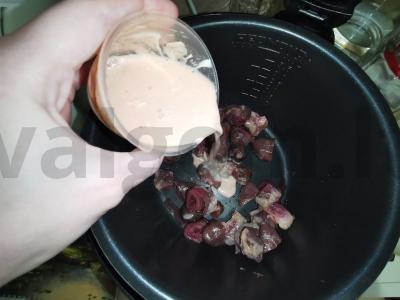 Troškintos kalakutienos širdys multicooker keptuvėje Žingsnis 4