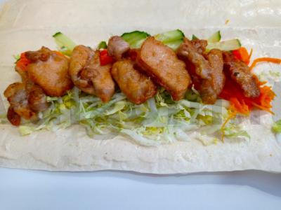 Sultinga šavarma su česnakų ir grietinės padažu per 15 minučių Žingsnis 2