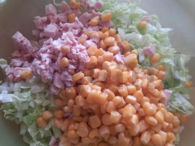 Salotos "Delicious" su rūkyta vištiena Žingsnis 4