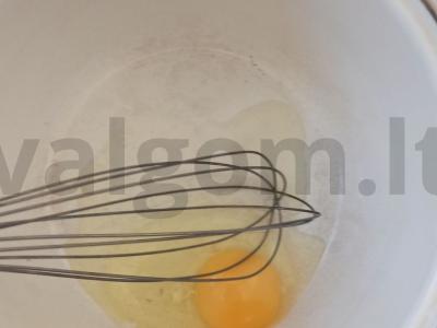 Karališki blyneliai su šokoladu Žingsnis 1