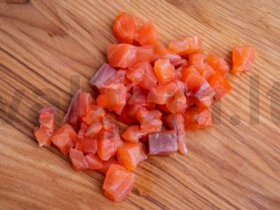 Vinaigretė su rūkyta raudona žuvimi Žingsnis 1