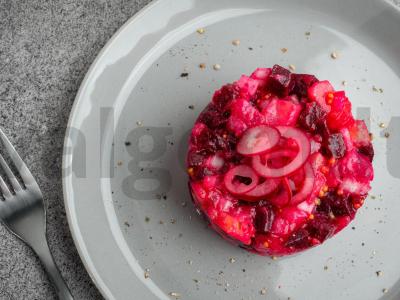 Vinaigretė su rūkyta raudona žuvimi pagrindine nuotrauka