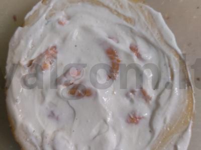 Bulvės su krevetėmis, grietine, sūriu ir čiobreliais Žingsnis 4