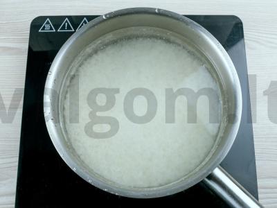 Troškinys su ryžiais ir žaliaisiais žirneliais Žingsnis 4