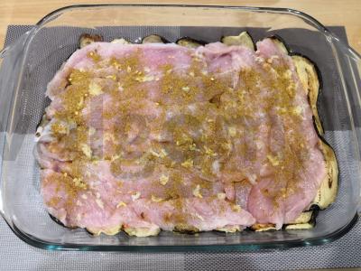 Baklažanų, pomidorų ir kalakutienos apkepas su sūriu Žingsnis 7