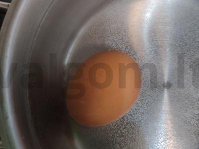 Ikrų salotos Žingsnis 1