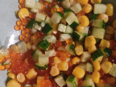 Ikrų salotos Žingsnis 3