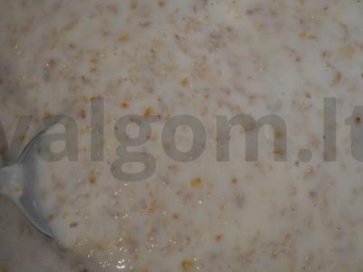 Avižiniai dribsniai su parmezanu ir graikiniais riešutais Žingsnis 4