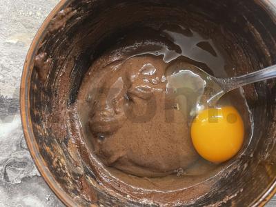 Desertas "A la fondant" per 5 minutes mikrobangų krosnelėje Žingsnis 3