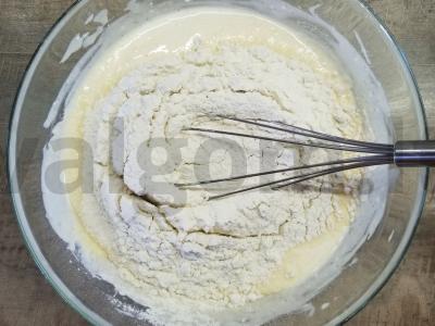 Plikyti kefyro blyneliai be kiaušinių Žingsnis 1