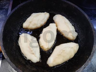 Kiaušinių ir keptų svogūnų paplotėliai Žingsnis 9