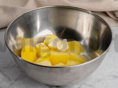 Bulvių košė su malta mėsa ir aromatiniais prieskoniais Žingsnis 3