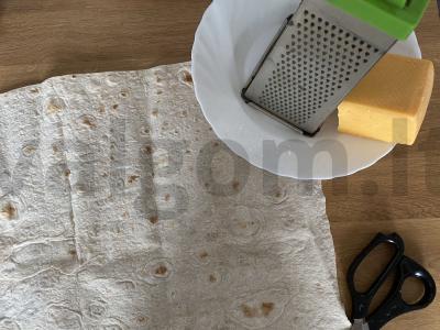 Sūrio pitos suktinukai Žingsnis 1