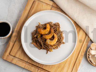Soba su karališkosiomis krevetėmis, austrių grybais ir unagi padažu pagrindine nuotrauka