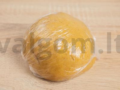 Meduoliai orkaitėje su augaliniu aliejumi Žingsnis 1