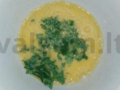 Keptas omletas su pomidorais Žingsnis 4