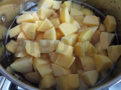 Orkaitėje keptos daržovės grietinės padaže Žingsnis 1