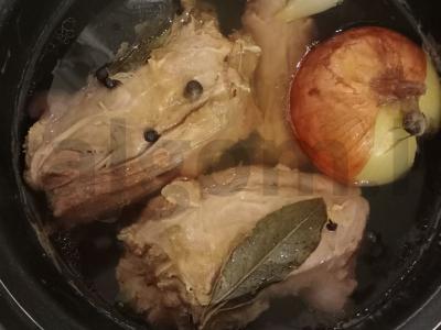 Kalakutienos kaklelio ruošinys Žingsnis 6