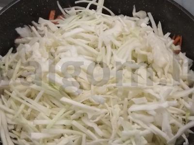 Troškintos daržovės su mėsa Žingsnis 9