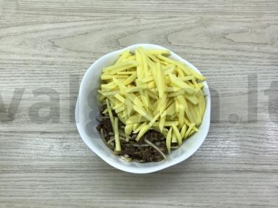 Su kalakutiena keptos bulvės Žingsnis 3