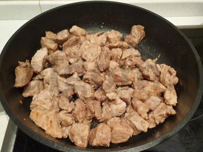 Mėsa gruzinišku stiliumi Žingsnis 1