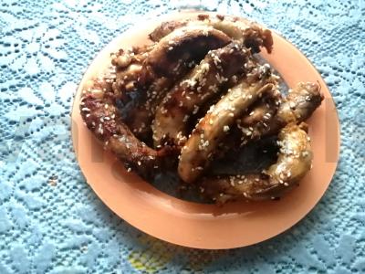 Aštrūs vištienos kokteiliai sojų padaže pagrindine nuotrauka