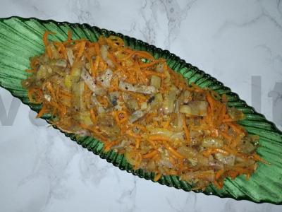 Greitai paruošta korėjietiška silkė pagrindine nuotrauka