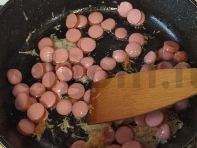 Kaimiškos bulvės su Vienos dešrelėmis Žingsnis 10