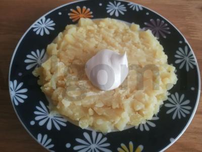 Gausios salotos su graikiniais riešutais Žingsnis 7