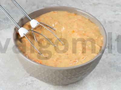 Morkų keksiukai su imbieru ir cinamonu Žingsnis 2
