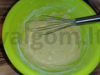 Bananų paplotėliai su apelsinų žievele Žingsnis 5